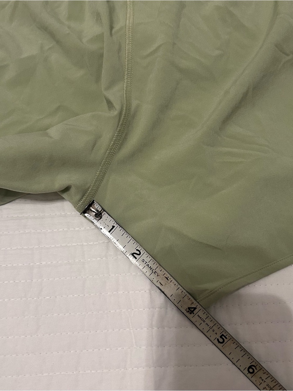 Lululemon Women’s Hotty Hot HR Shorts 4” Lined FOG GREEN Size 14 - Picture 4 of 6